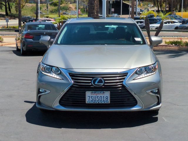 Used 2016 Lexus ES 350 FWD image 2