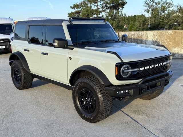 Used 2023 Ford Bronco Wildtrak AWD/4WD image 3