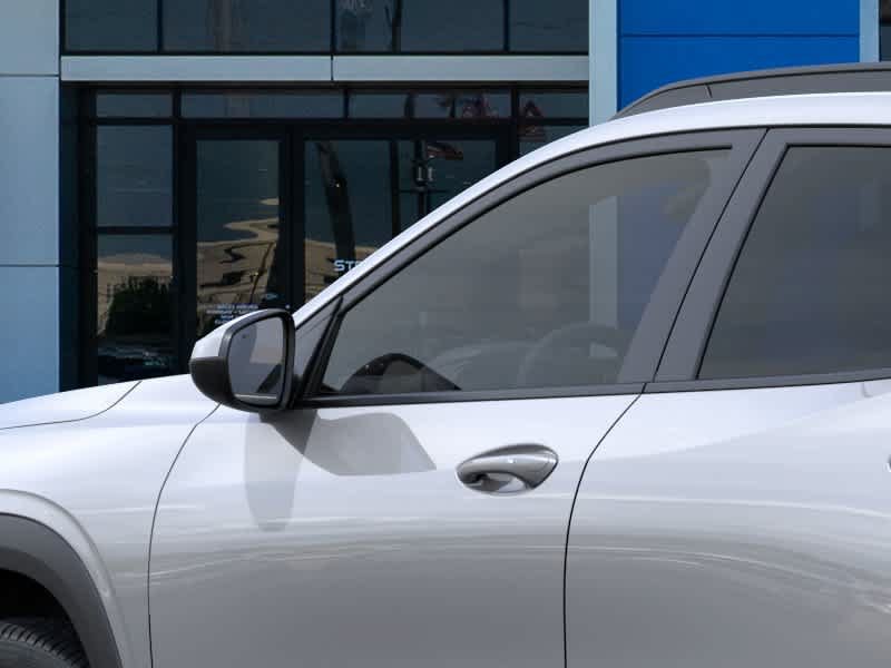 New 2026 Chevrolet Trax LT w/ Driver Confidence Package FWD image 12