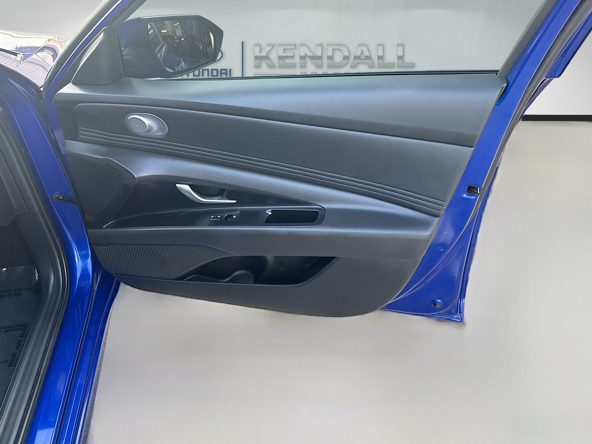 Used 2024 Hyundai Elantra Limited FWD image 30