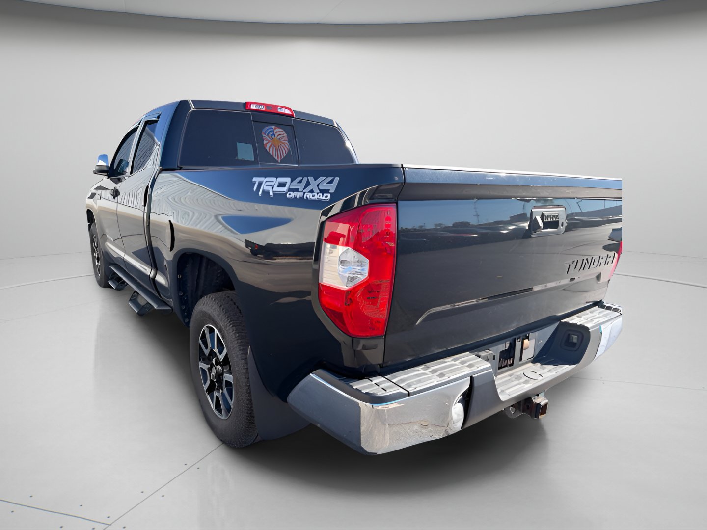Used 2019 Toyota Tundra SR5 w/ TRD Off Road Package AWD/4WD image 13