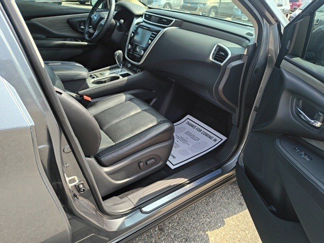 Used 2018 Nissan Murano Platinum w/ Cargo Package image 19