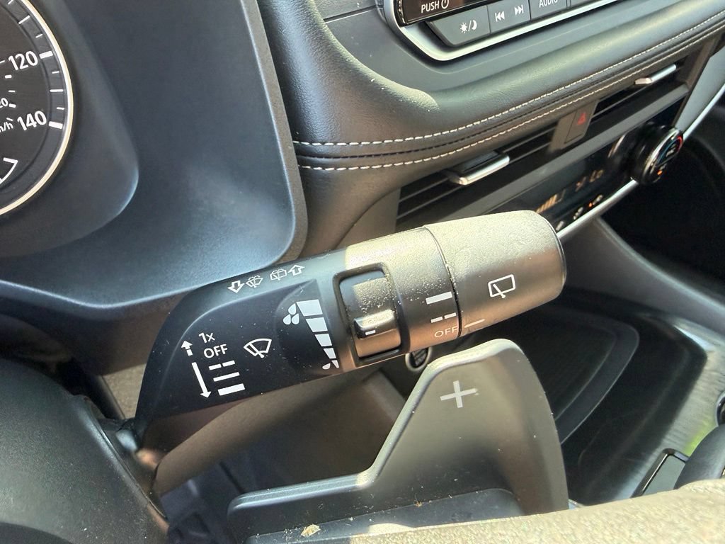 Certified 2023 Nissan Rogue SV AWD/4WD image 26