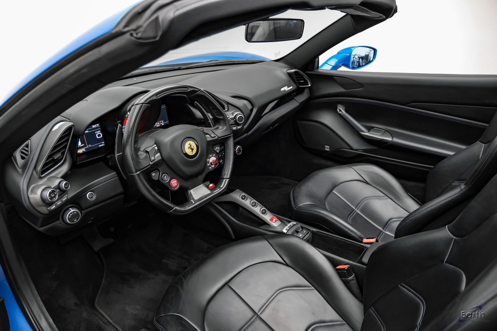 Used 2017 Ferrari 488 Spider RWD image 3