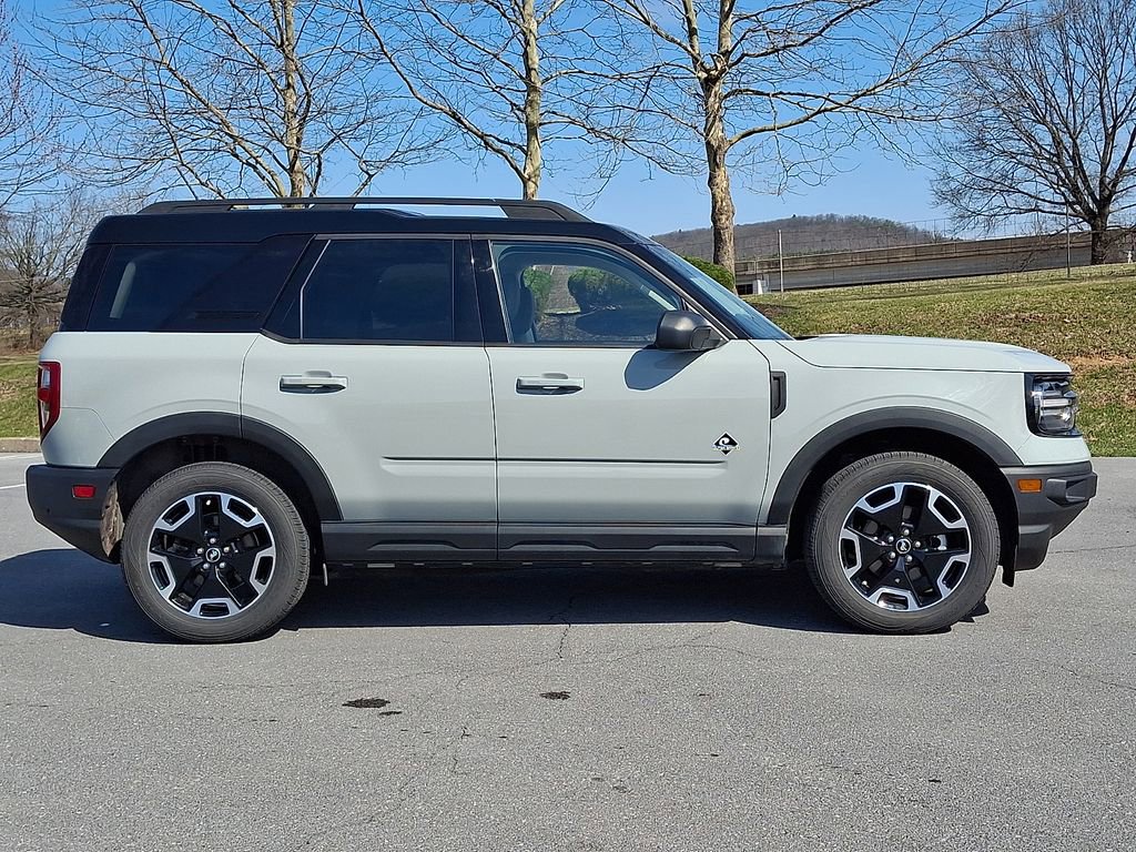 Used 2021 Ford Bronco Sport Outer Banks AWD/4WD image 10