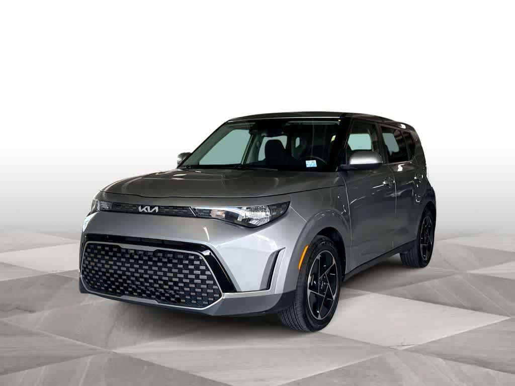 Used 2024 Kia Soul EX FWD image 4