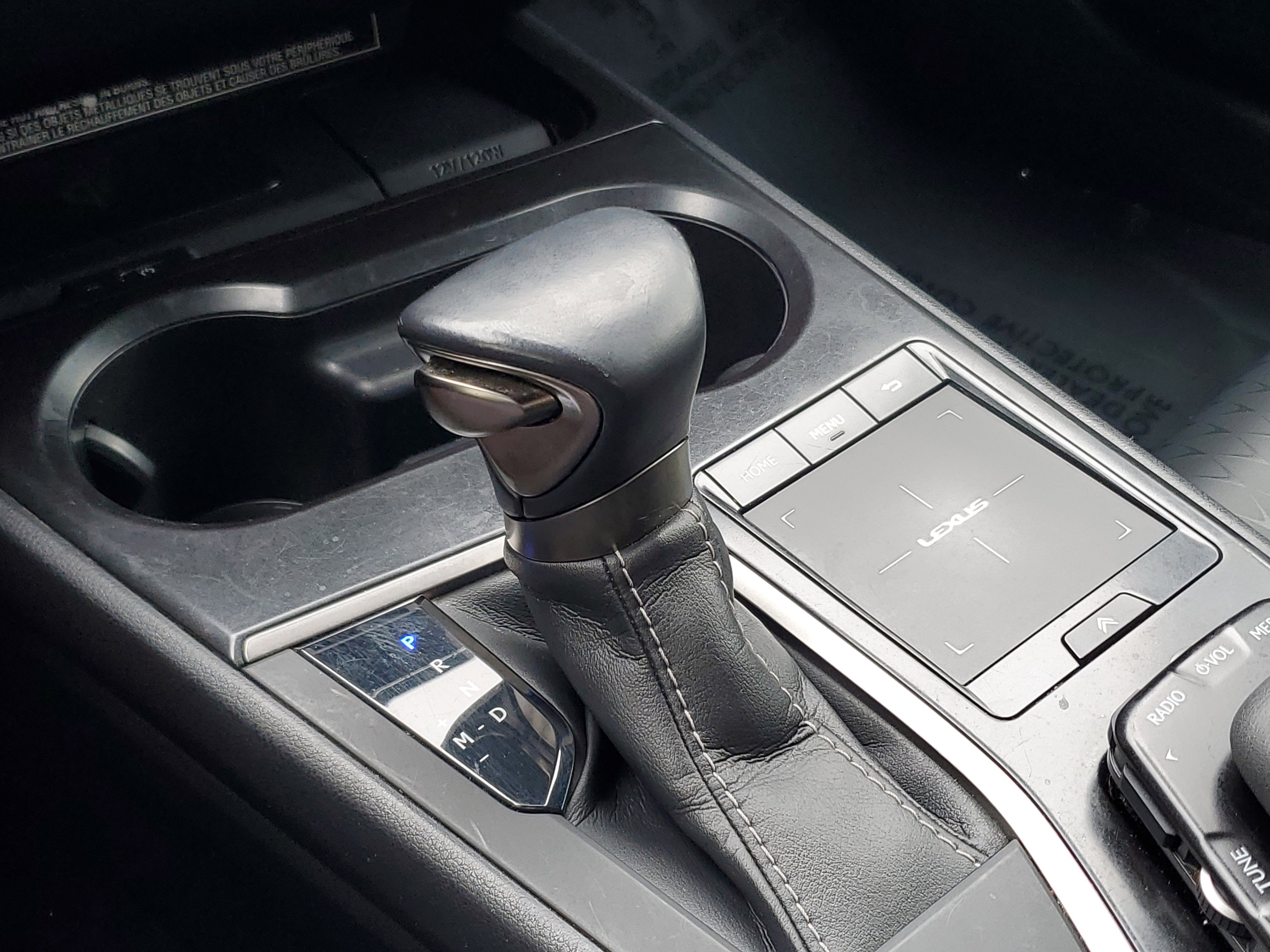 Used 2021 Lexus UX 200 w/ Accessory Package (Z1) image 27