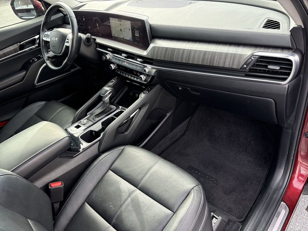 Used 2024 Kia Telluride SX image 32