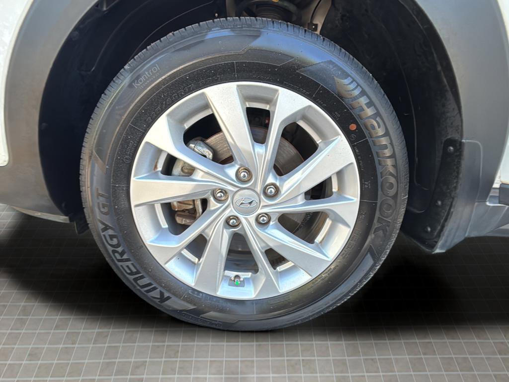 Used 2020 Hyundai Tucson Value FWD image 45