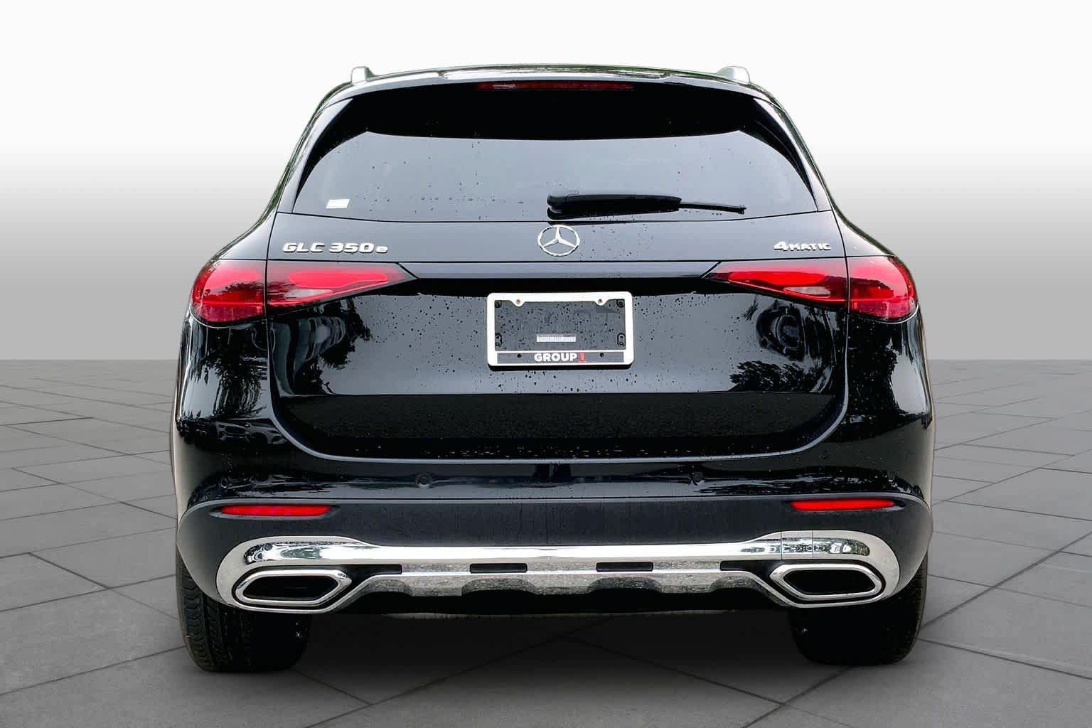 Used 2025 Mercedes-Benz GLC 350e 4MATIC image 5
