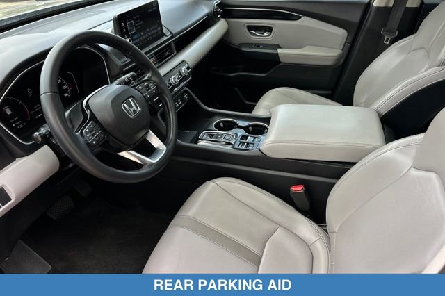 Certified 2024 Honda Pilot Touring image 12