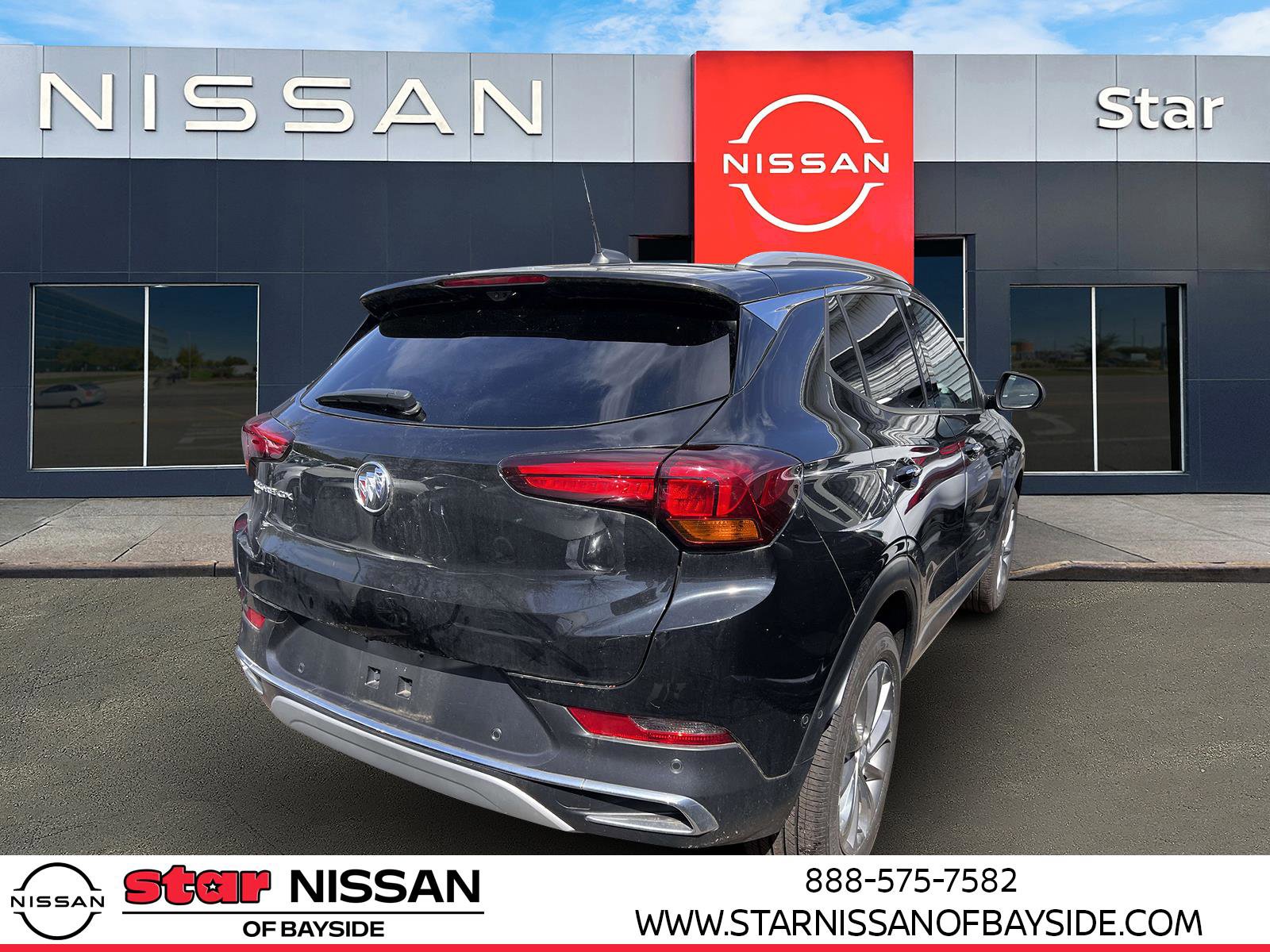 Used 2023 Buick Encore GX Essence w/ Advanced Technology Package image 5