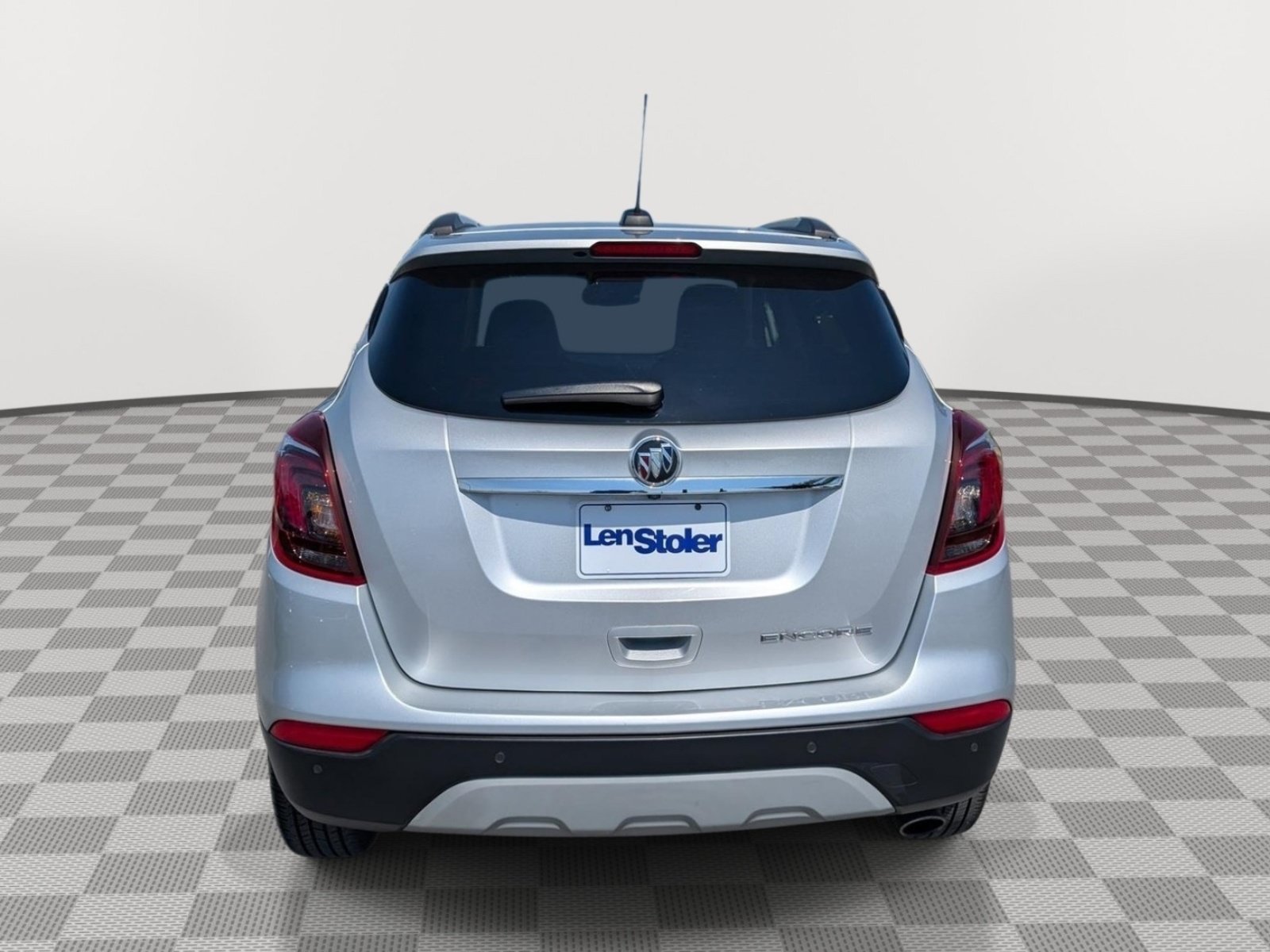 Used 2021 Buick Encore Preferred w/ Safety Package II FWD image 4