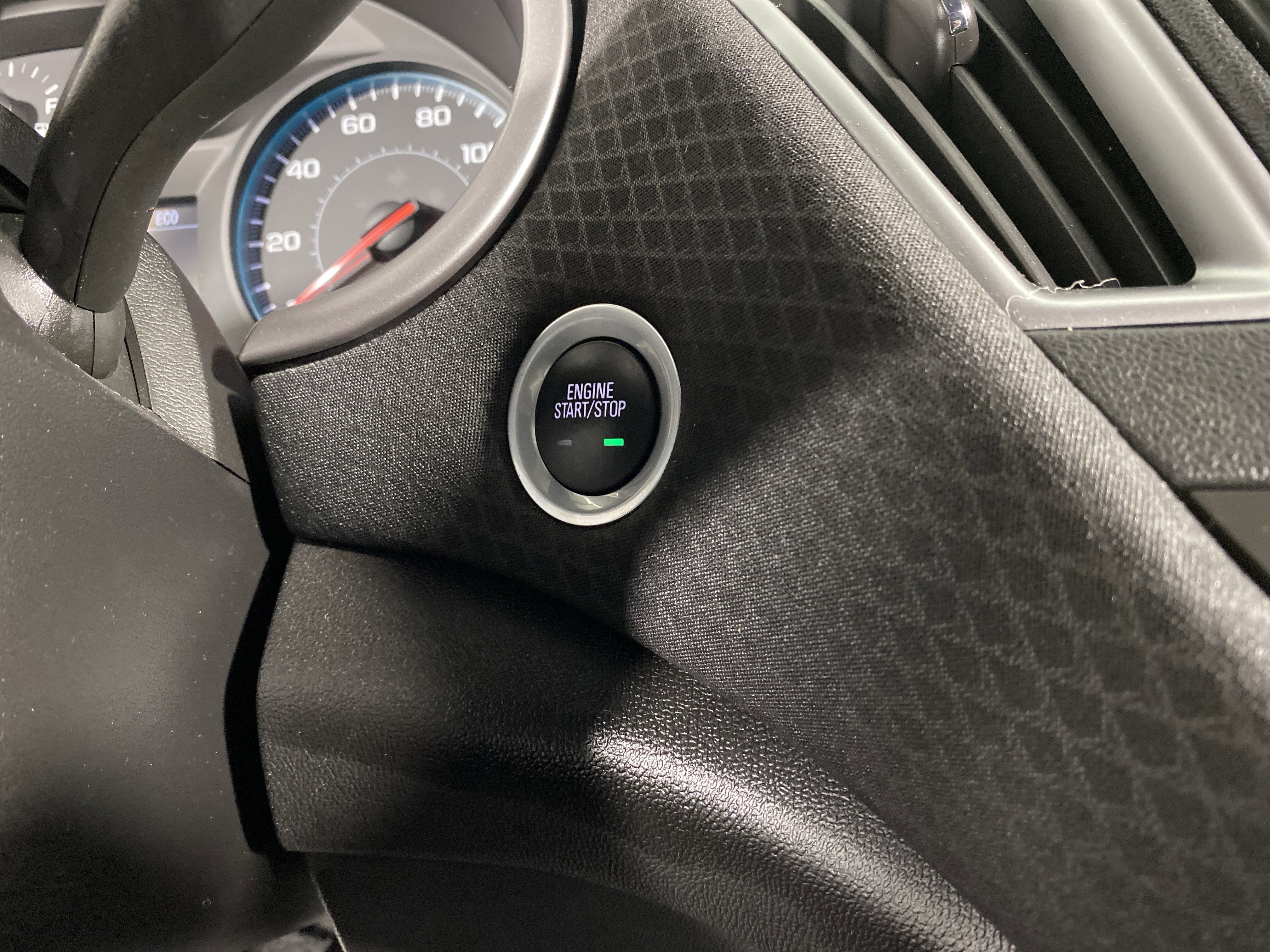 Used 2020 Chevrolet Malibu LS image 25