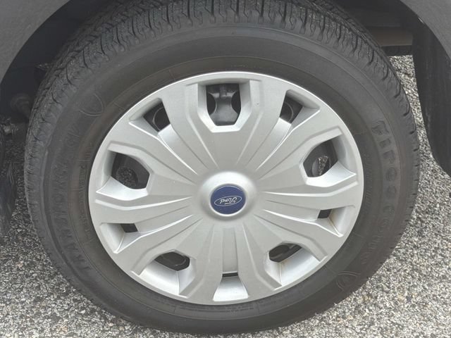 Used 2023 Ford Transit Connect XLT FWD image 16