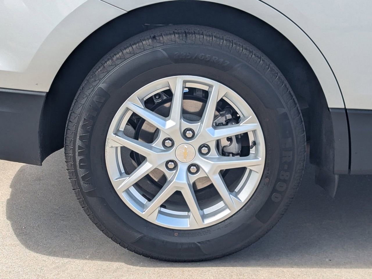Used 2022 Chevrolet Equinox LT w/ Driver Convenience Package FWD image 7