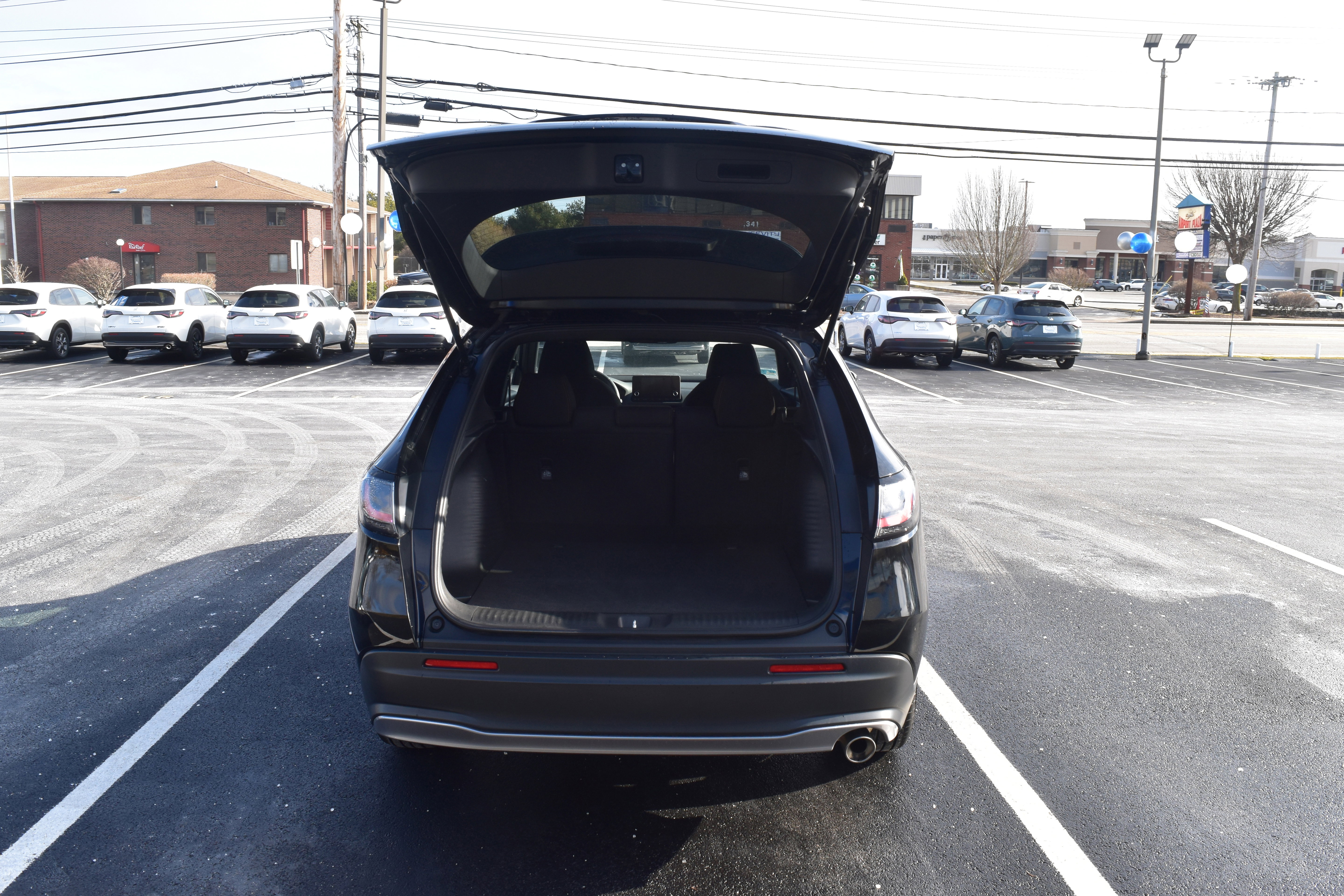 Certified 2024 Honda HR-V Sport image 9