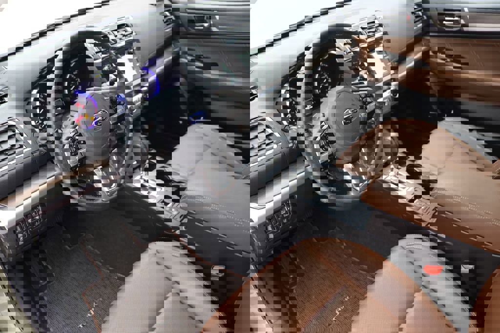 Used 2017 Subaru Outback 2.5i Touring w/ Popular Package #5A image 16