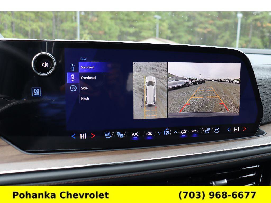 New 2026 Chevrolet Suburban High Country image 15