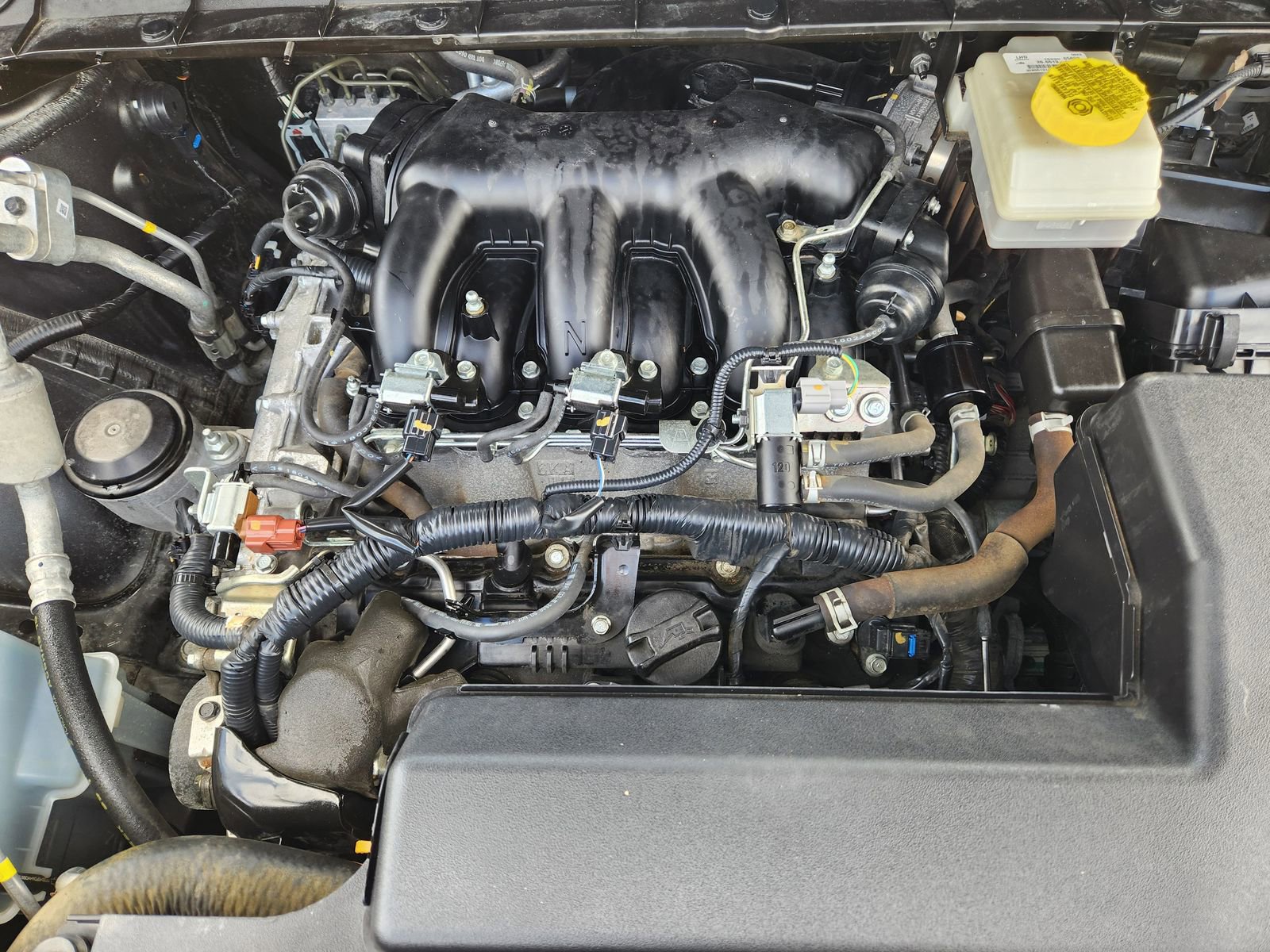 Used 2023 Nissan Pathfinder SV FWD image 35