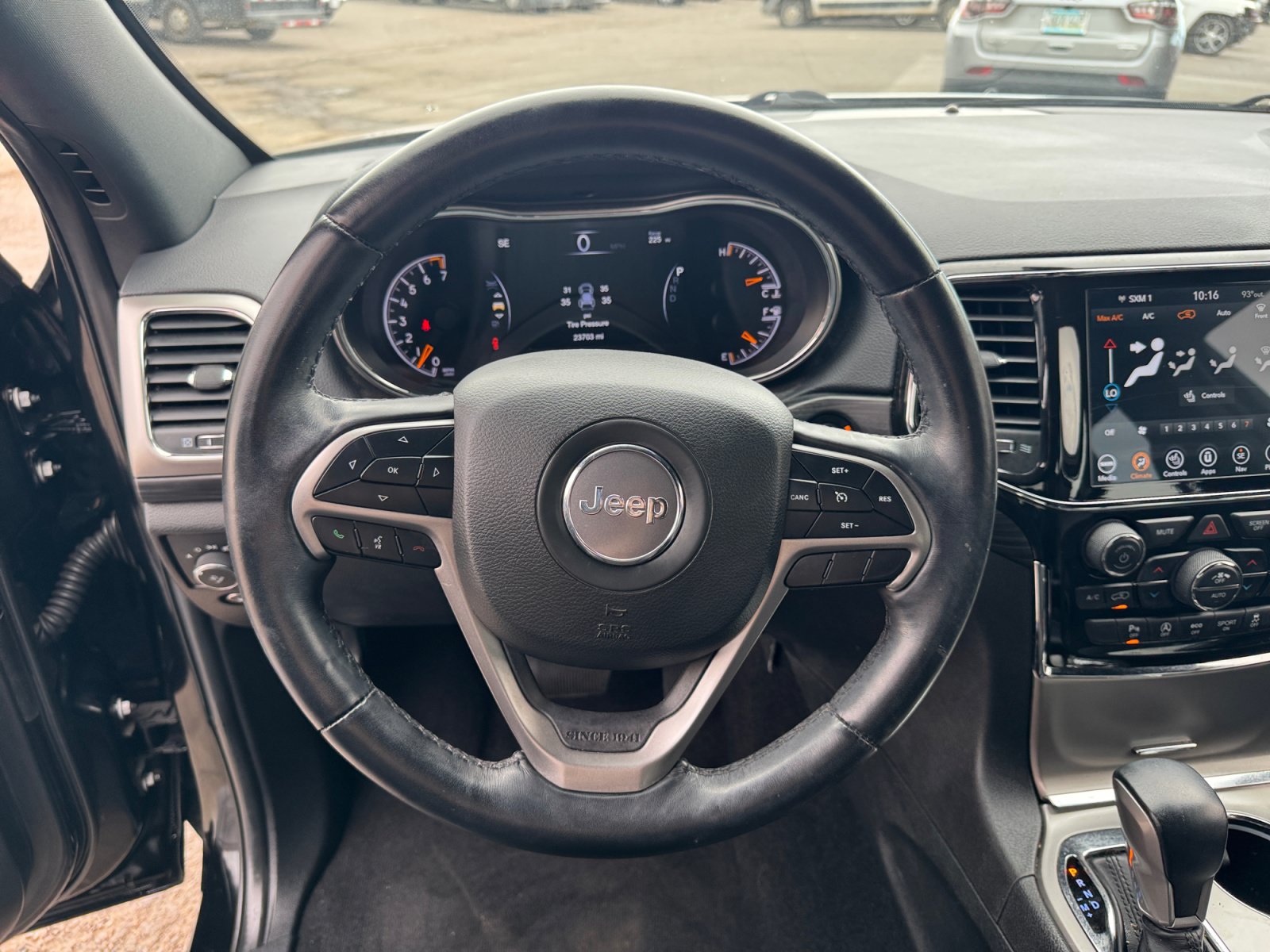 Used 2022 Jeep Grand Cherokee Laredo X AWD/4WD image 20