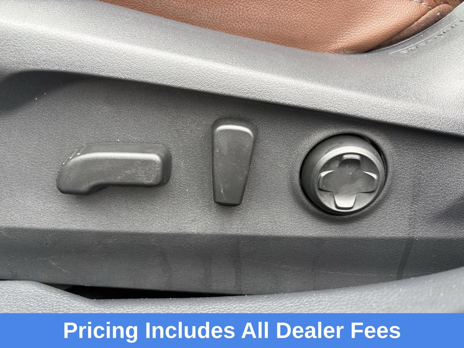 Certified 2025 Subaru Outback Touring XT AWD/4WD image 28