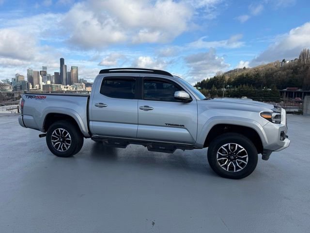 Used 2023 Toyota Tacoma TRD Sport w/ TRD Premium Sport Package image 4