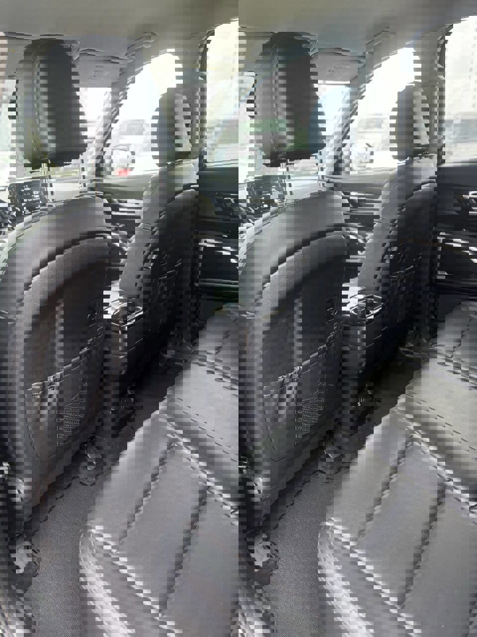 Used 2020 Kia Telluride LX image 16