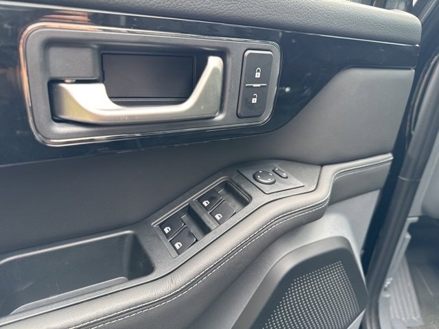 New 2025 INEOS Grenadier Base image 26