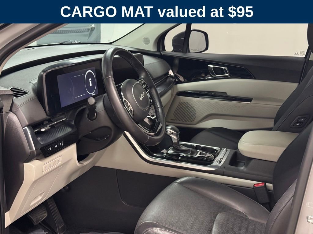 Used 2024 Kia Carnival SX Prestige image 9