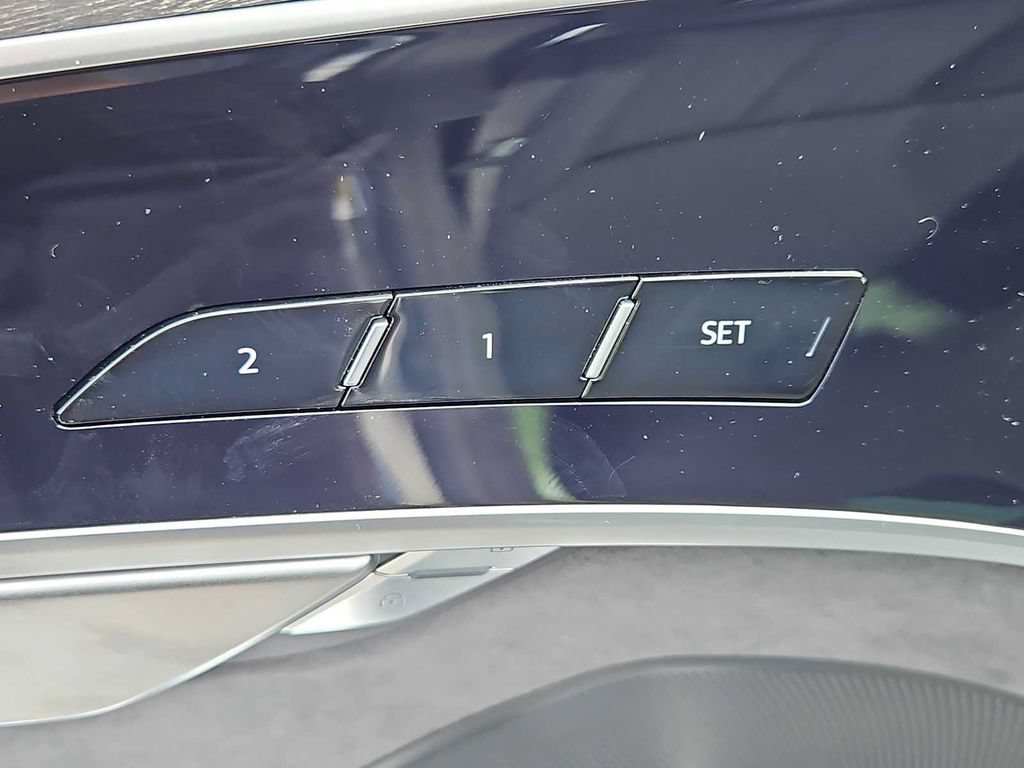 New 2026 Audi A8 L 3.0T AWD/4WD image 7