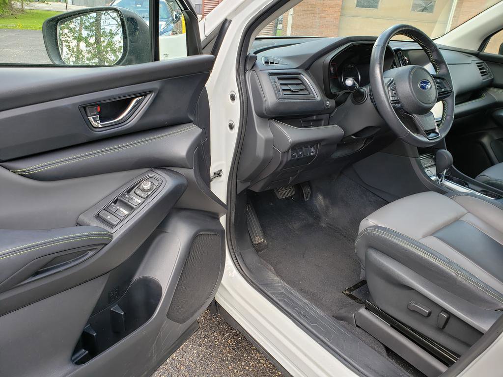 Used 2023 Subaru Ascent Onyx Edition AWD/4WD image 4