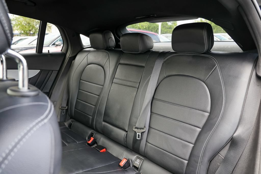 Used 2019 Mercedes-Benz GLC 300 4MATIC Coupe image 39