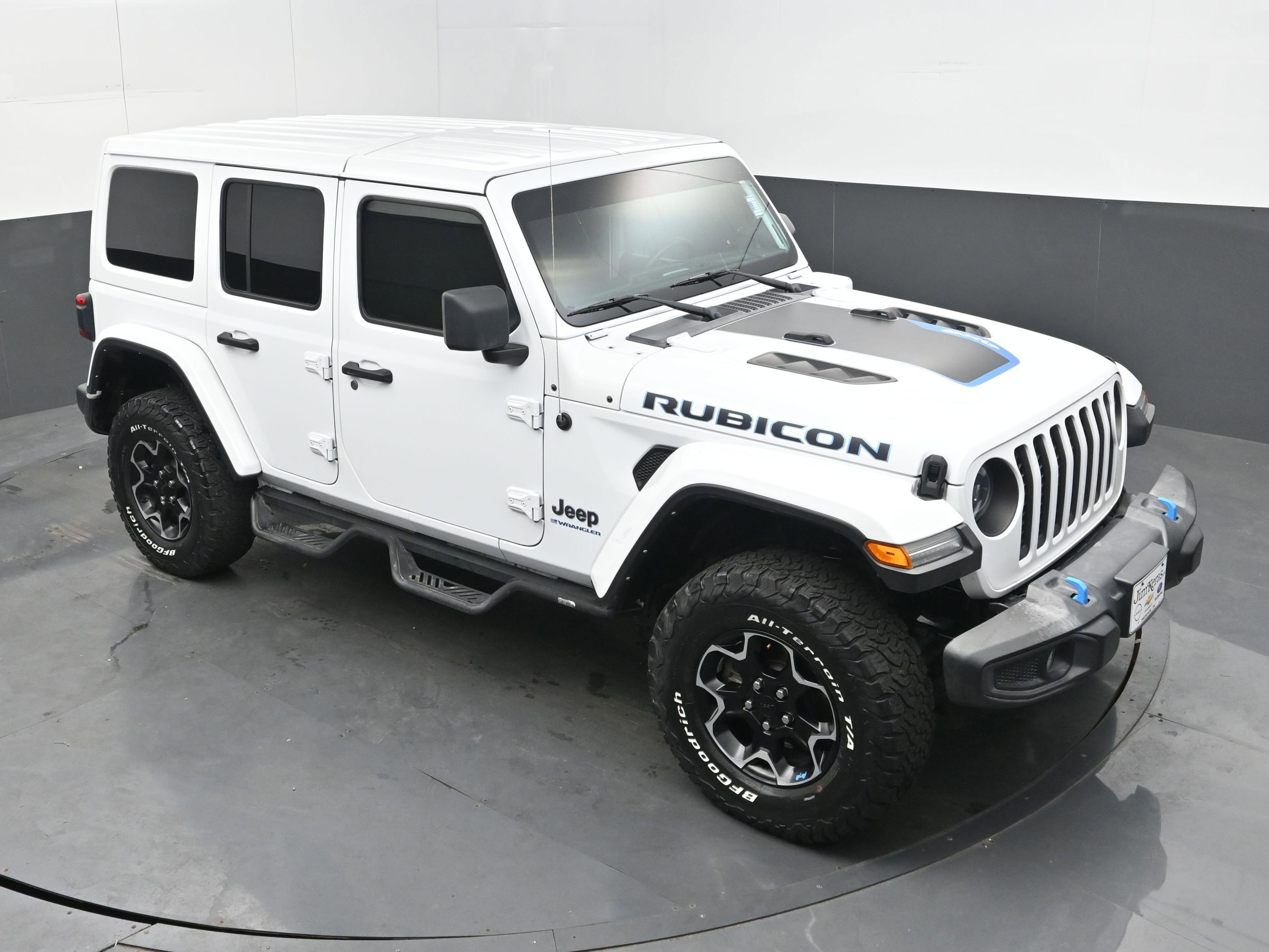 Used 2023 Jeep Wrangler Unlimited Rubicon 4xe w/ Cold Weather Group image 34