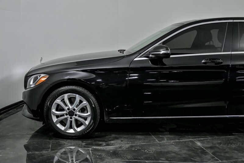 Used 2016 Mercedes-Benz C 300 4MATIC Sedan image 6