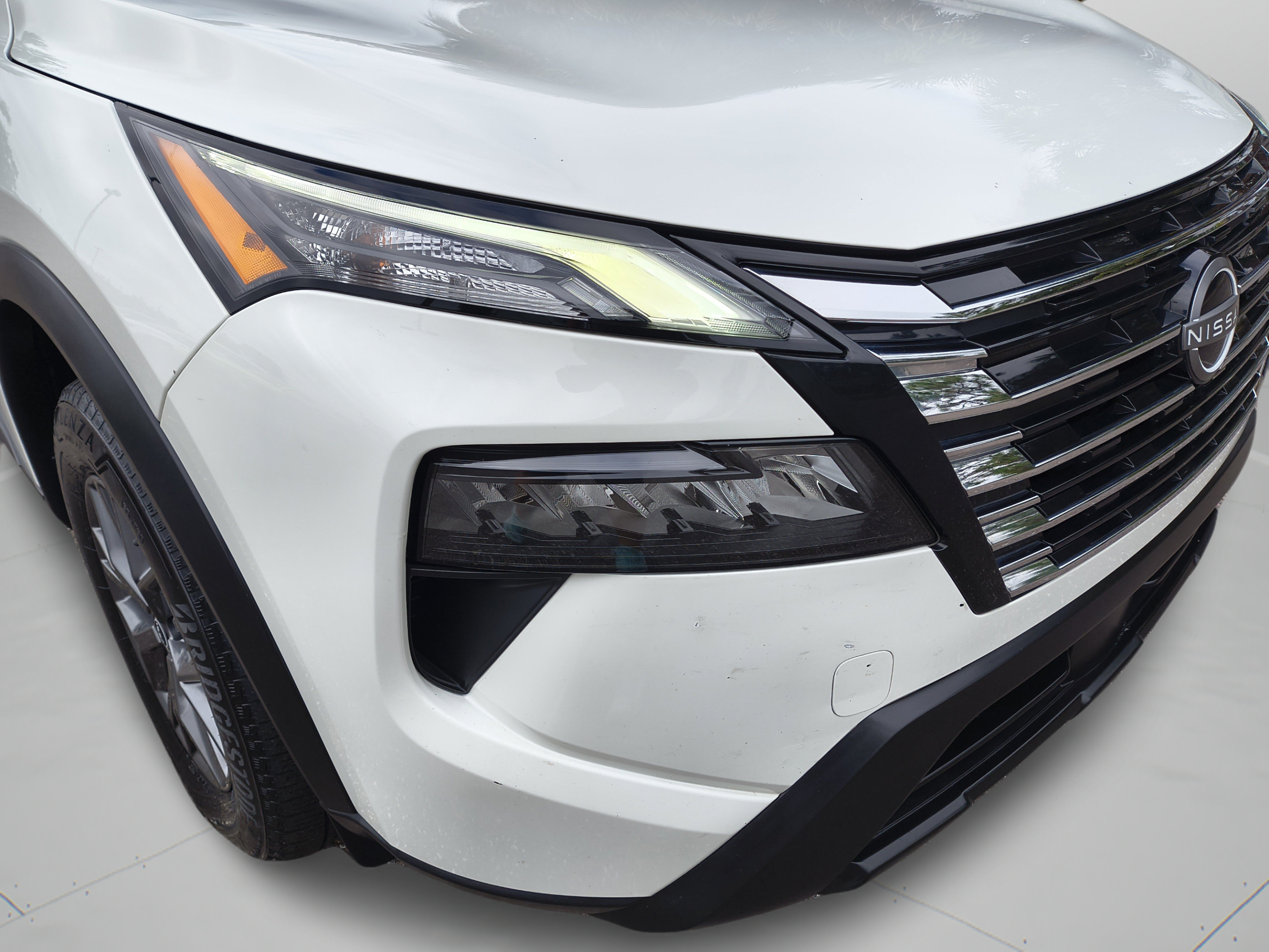 Certified 2024 Nissan Rogue S FWD image 33