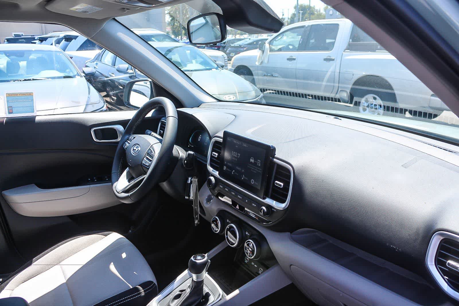 New 2026 Hyundai Venue SEL FWD image 22