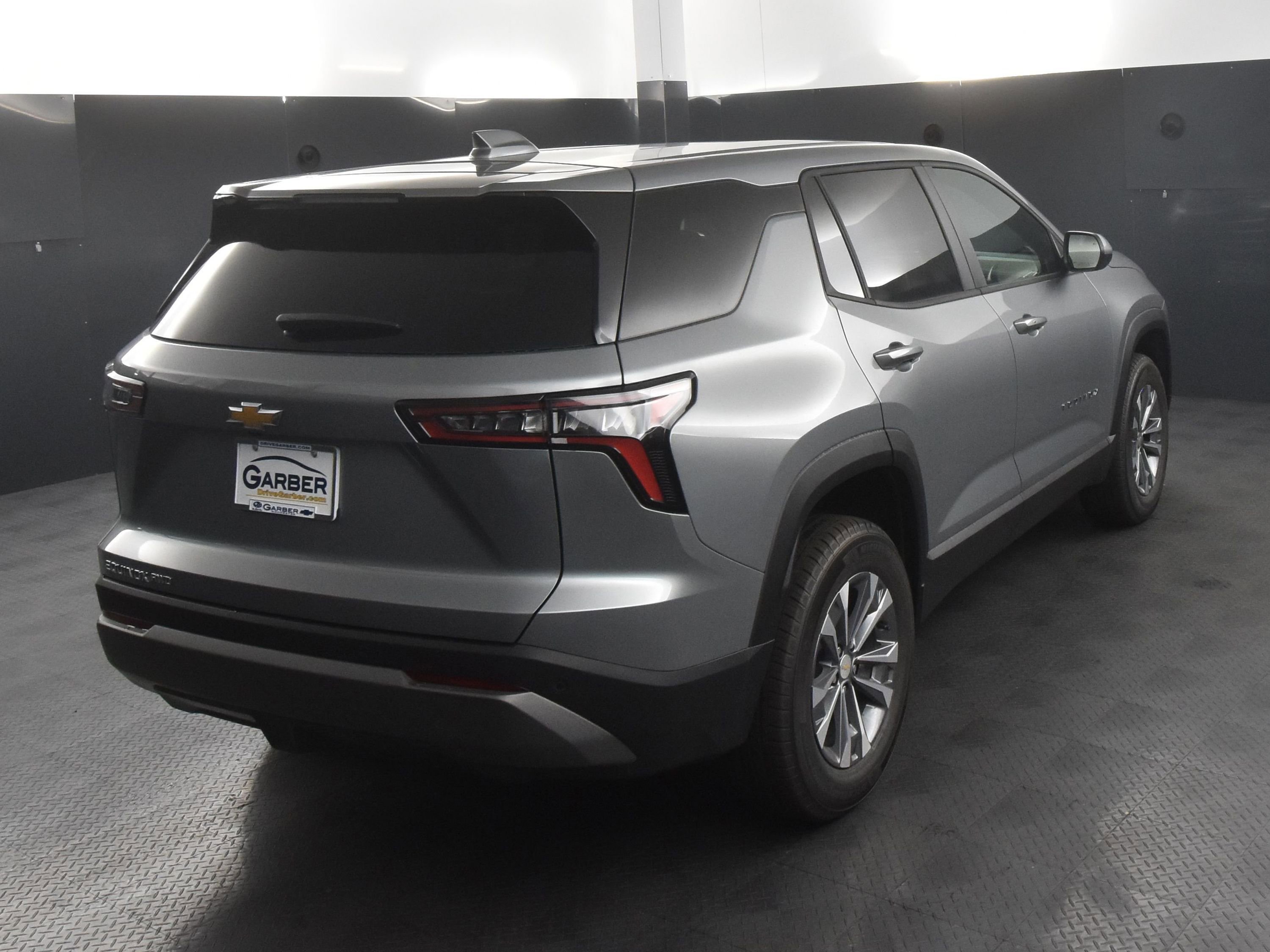 New 2026 Chevrolet Equinox LT w/ Convenience Package II image 5