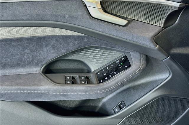 New 2026 Audi A6 Premium Plus AWD/4WD image 15