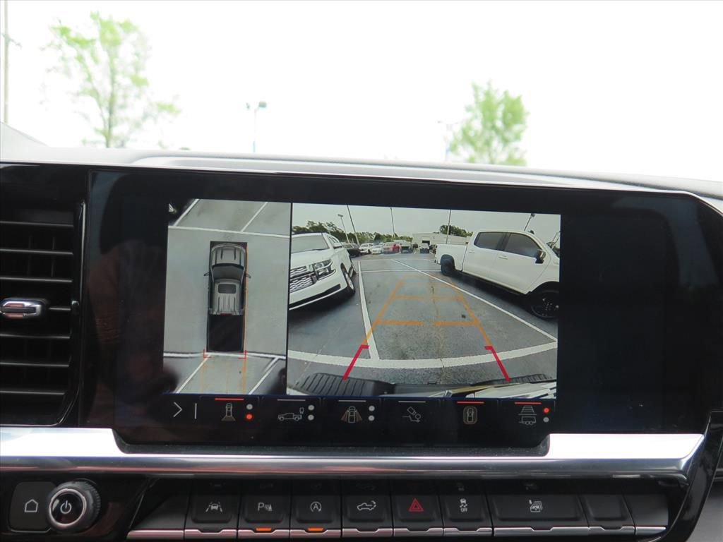 Used 2024 Chevrolet Silverado 1500 High Country w/ High Country Premium Package image 12