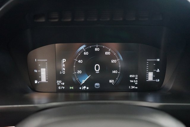 Used 2019 Volvo XC90 T5 Momentum w/ Protection Package image 35