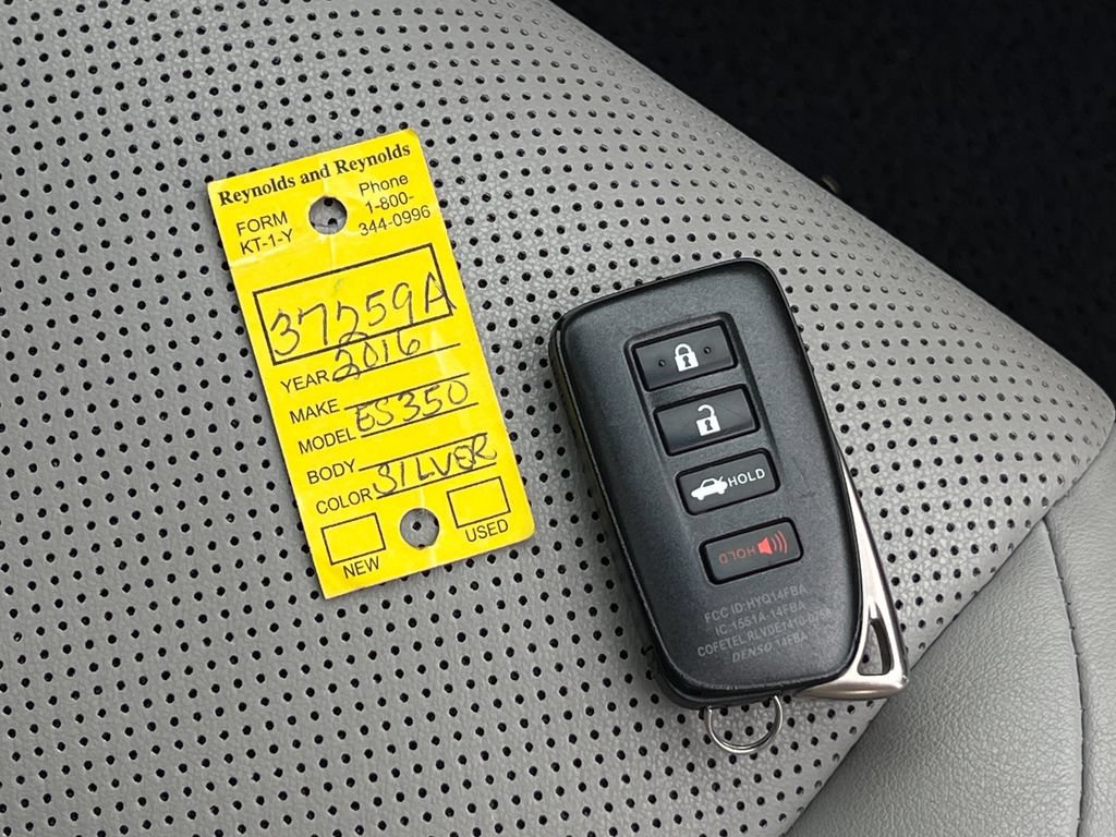 Used 2016 Lexus ES 350 w/ Navigation System Package FWD image 26