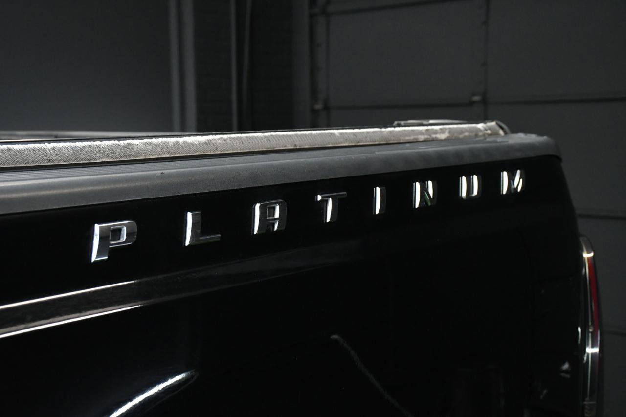 Used 2016 Ford F350 Platinum w/ FX4 Off-Road Package image 12