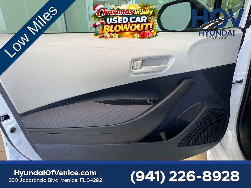 Used 2026 Toyota Corolla LE FWD image 39