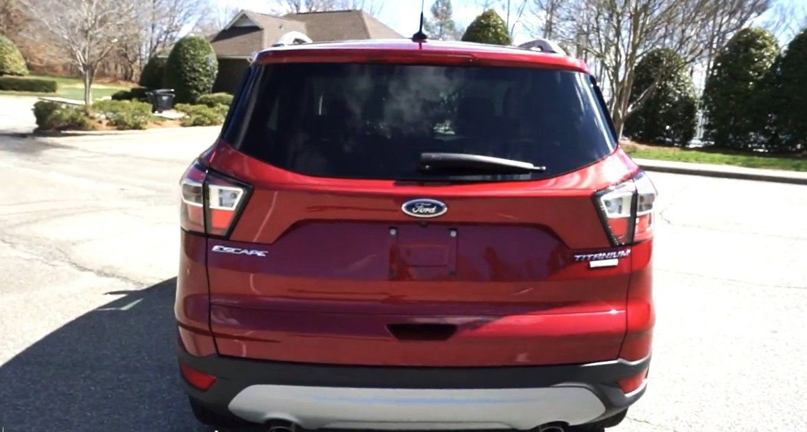 Used 2017 Ford Escape Titanium w/ Equipment Group 301A image 8