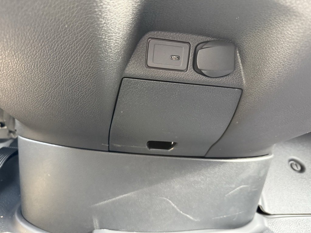 Used 2024 Mercedes-Benz Sprinter 3500 image 30