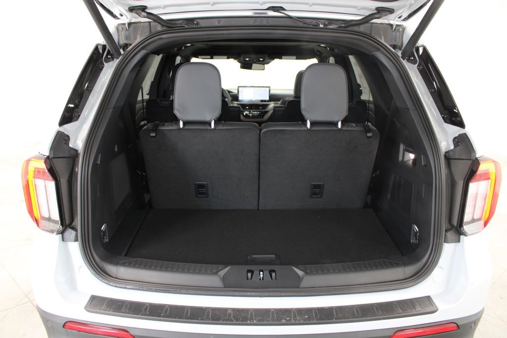New 2026 Ford Explorer ST AWD/4WD image 16