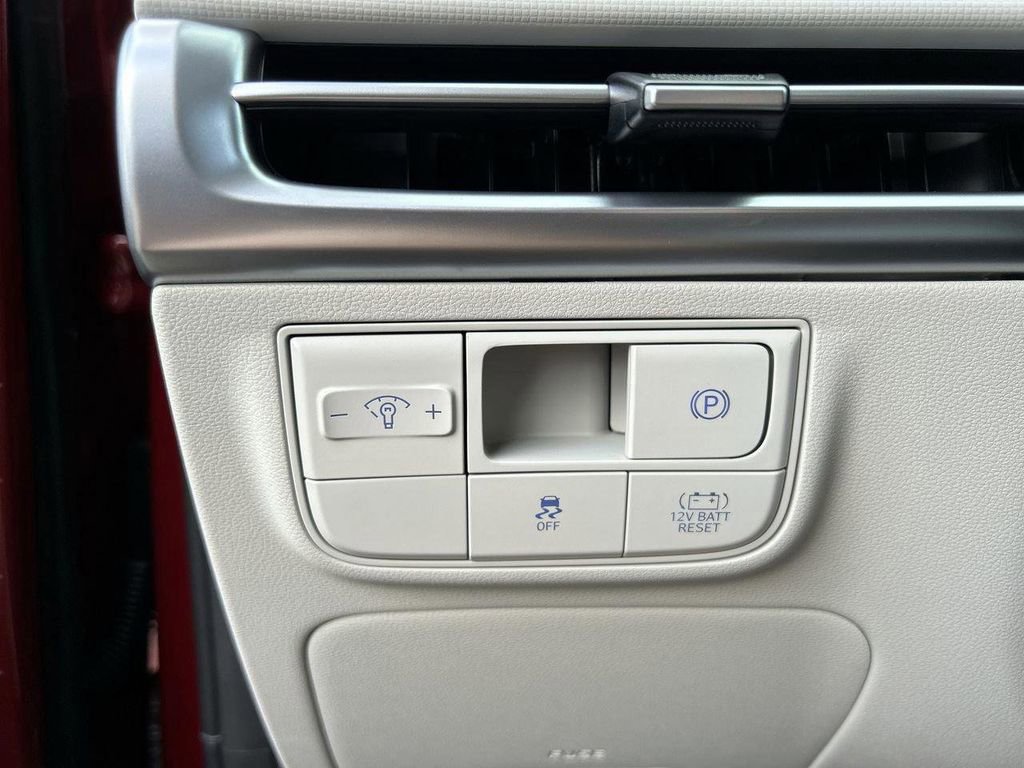 New 2026 Hyundai Tucson Blue SE image 23