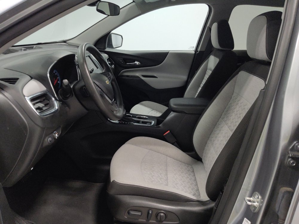 Used 2023 Chevrolet Equinox LS AWD/4WD image 17
