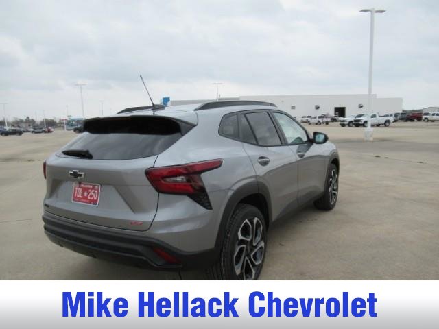 Used 2026 Chevrolet Trax RS w/ Driver Confidence Package FWD image 3